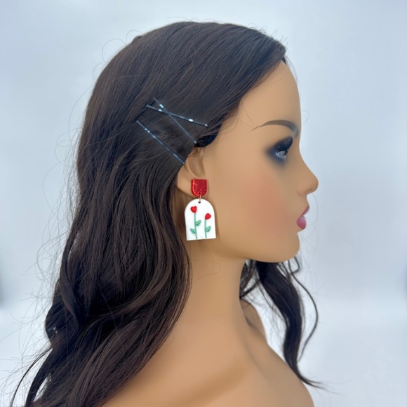 Glamorous 3D Red Floral Drop Earrings - Picture 2 of 4